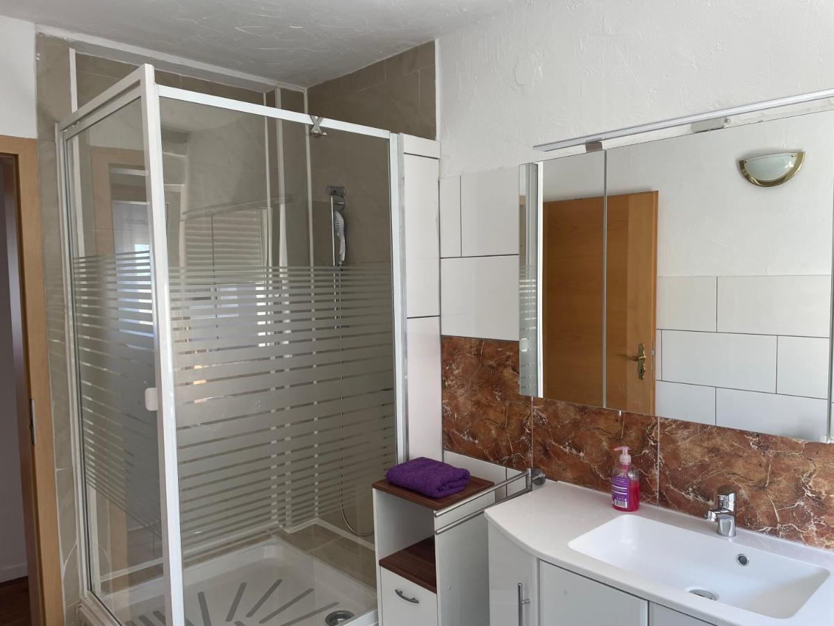 Apartament Mit Schlafzimmer Lahr  Ngoại thất bức ảnh
