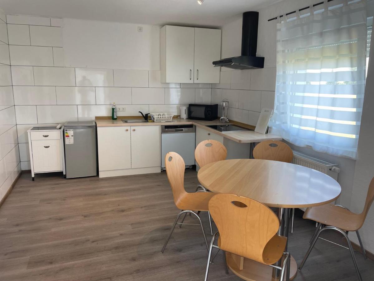 Apartament Mit Schlafzimmer Lahr  Ngoại thất bức ảnh